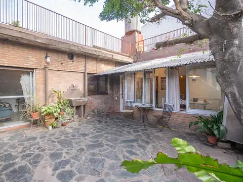 Depto Tipo Casa 5 ambientes con 1 baño
