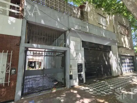 Venta de terreno de 366 m2 en Banfield Oeste