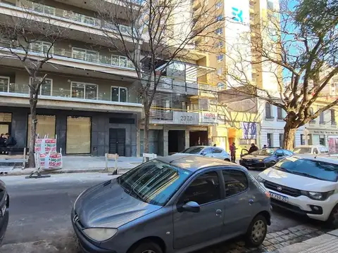 Local en Venta en Nuñez, USD 480.000