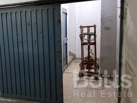 Local en Venta en Once, USD 1.100.000