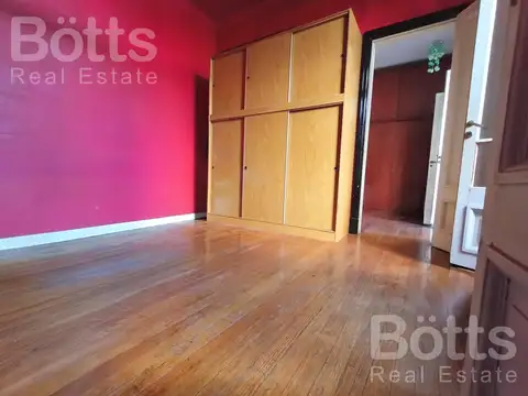 Depto Tipo Casa en Venta 40 años