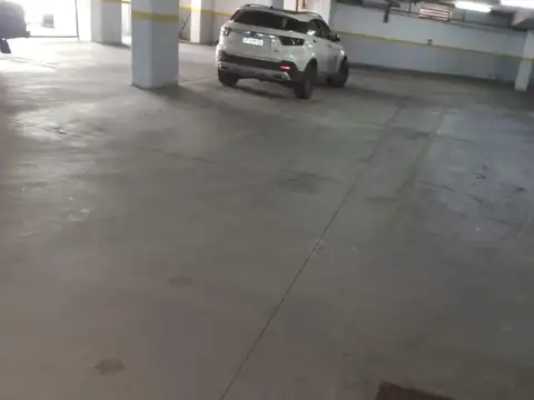 Av, Del Puerto 215