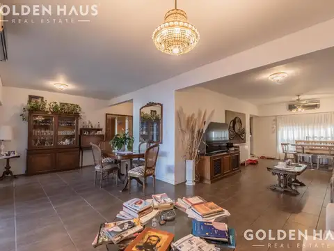 Departamento en Venta de 4 dormitorios