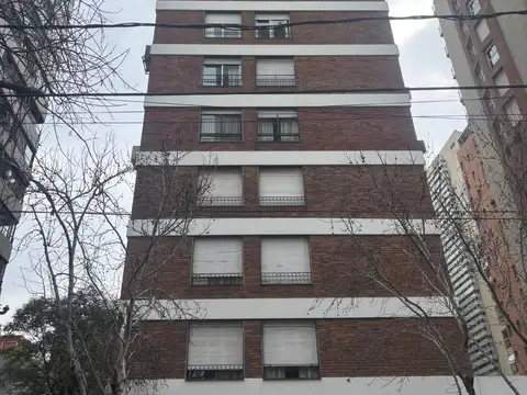 Martínez : En Alquiler , excelente 3 ambientes con cochera y baulera