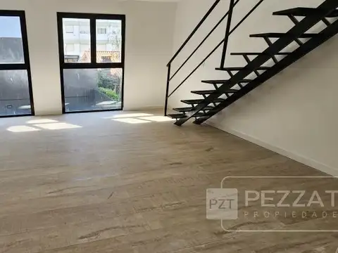 Oficina 3 ambientes con 1 baño