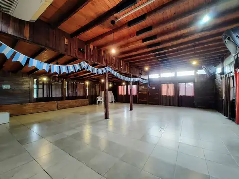 Local en Venta 16 años