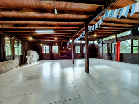 Local en Venta en Manuel B Gonnet, USD 140.000