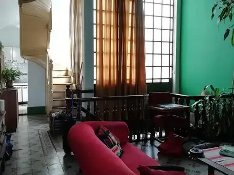 Departamento 7 ambientes con 3 baños