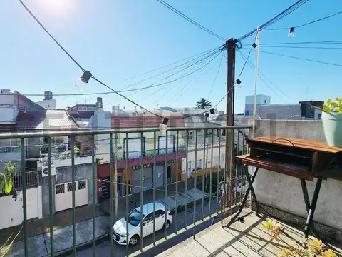 VENTA DEPTO 3 AMB CON BALCON CASEROS PERMUTA 