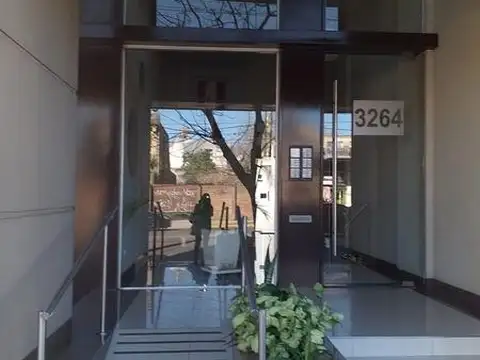 Almirante Brown al 3200