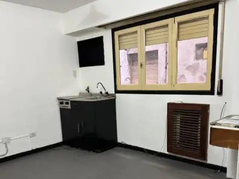 OPORTUNIDAD. MONOAMBIENTE.SAN LUIS 725. PLANTA BAJA.