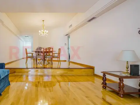 Departamento en Venta en Flores, USD 259.000