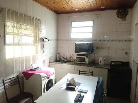 Depto Tipo Casa en Venta en Ramos Mejia Sur, USD 83.000