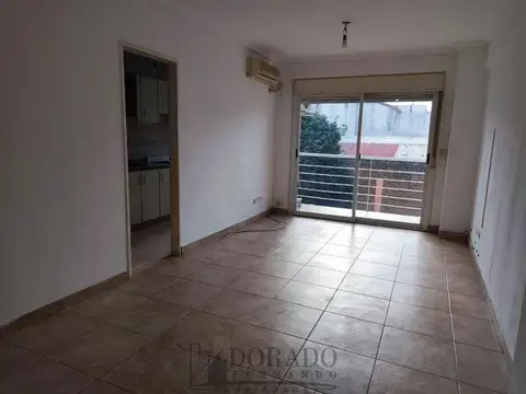 Nequen 3400, Piso 1