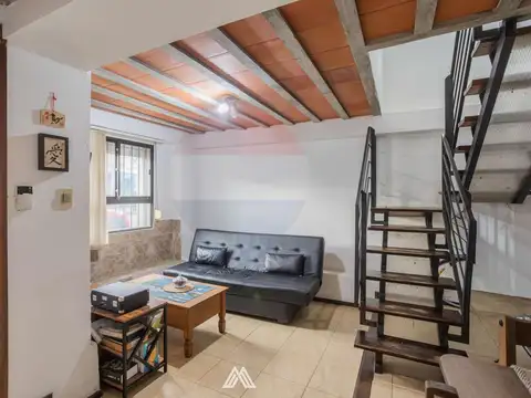 Depto Tipo Casa en Venta de 3 ambientes