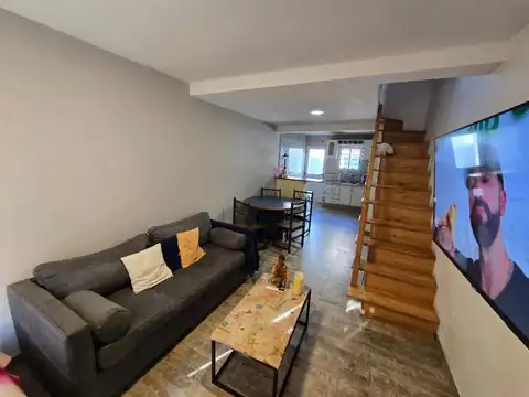 VENTA, DUPLEX DE 3 AMBIENTES EN DOS PLANTAS INTERNO , EN COMPLEJO CERRADO, SAN JUSTO. APTO CREDITO
