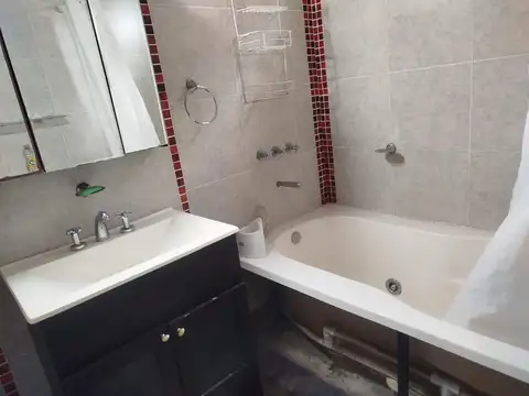 Depto Tipo Casa en Venta 20 años