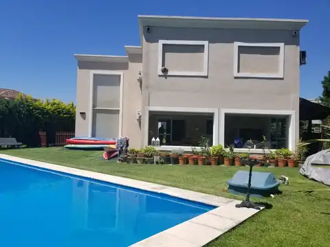 Casa en Venta de 5 dormitorios