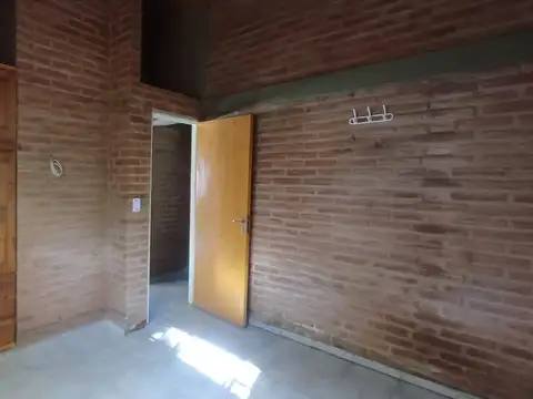 Venta 2 Casas Barrio El  Canal Carlos Paz