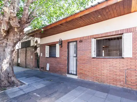 Venta Casa 3 ambientes en Temperley