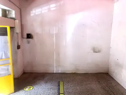 Local en Venta 70 años