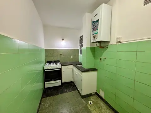 Armenia 2300, Piso 2