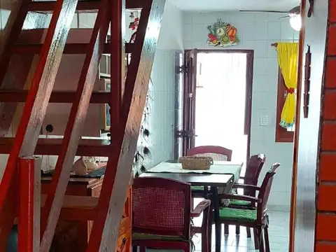 Casa 3 ambientes con 2 baños