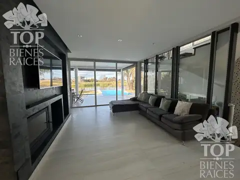 Casa en Venta al Este