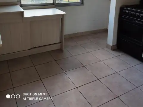 Departamento en Alquiler en Versalles, $ 950.000