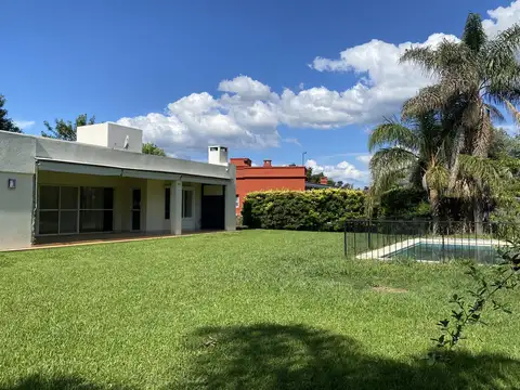 Venta -Casa Barrio Haras Santa María Escobar Oportunidad