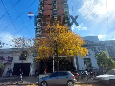 Venta Bloque de Oficinas c/ Cochera. Macrocentro 