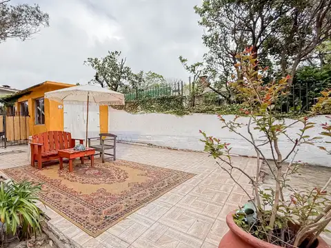 Casa 11 ambientes con 7 baños