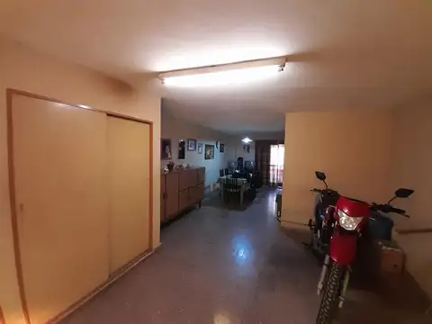 VENTA DE 2 CASAS FRENTE AL JOCKEY CLUB CORDOBA