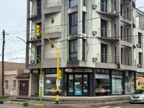 Local en Alquiler en Gualeguaychu, $ 2.100.000