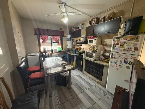 Casa - Venta - Argentina, Grand Bourg - Peralta Ramos 1554