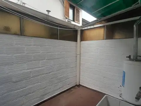 EN VENTA DUPLEX 2 AMBIENTES CON PATIO EN SAN JUSTO