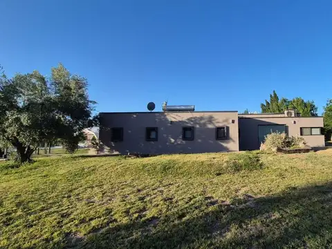 VENTA DIVINA CASA QUINTA RAMA CAIDA SAN RAFAEL MDZ