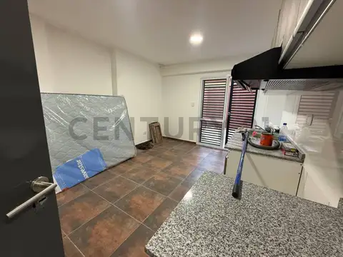 Departamento en Alquiler en Temperley, $ 600.000