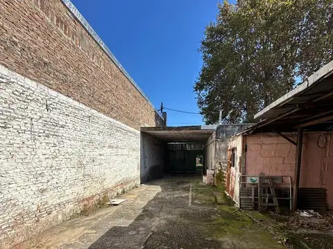 Galpon en Venta en Barrio Matheu, USD 80.000