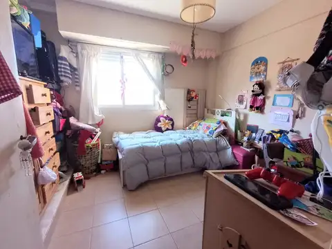 VENTA/PERMUTA Departamento de 2 dormitorios, al frente - Echesortu, Rosario