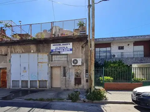 Depósito - Galpón - Salida a 2 calles - A 4 cuadras de General Paz
