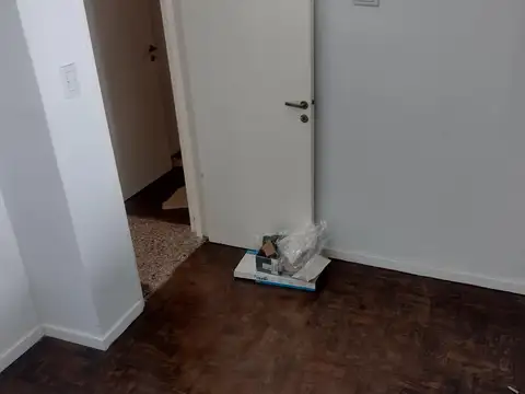 Chilecito 3700, Piso 1