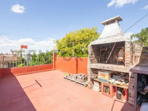 VENTA PH 3 ambientes con terraza en Ramos Mejía