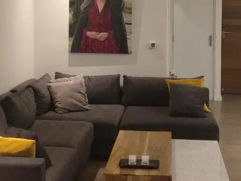 Casa de 6 ambientes con pileta y vista a la laguna en El Cantón Norte