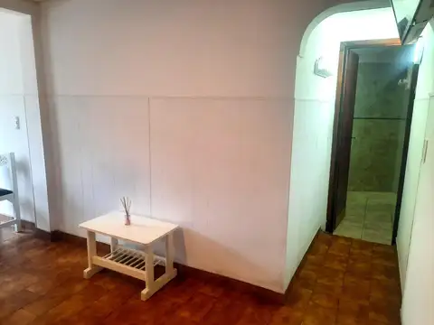 Avenida 1 , Piso 2