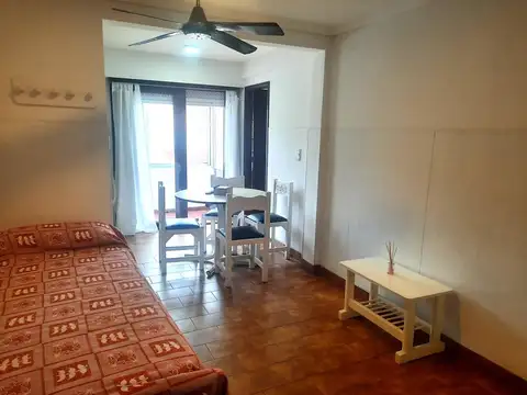 Avenida 1 , Piso 2
