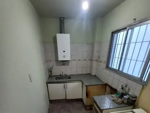 Depto Tipo Casa en Venta en Versalles, USD 93.000