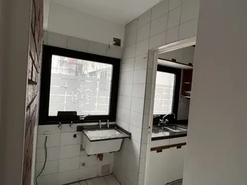 Departamento 12 ambientes con 2 baños