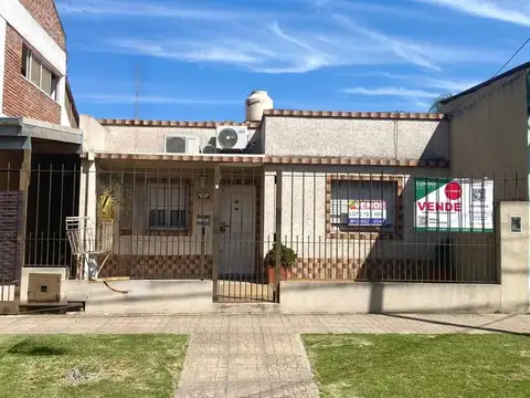 Casa - Venta - Argentina, Malvinas Argentinas - Maipu 159