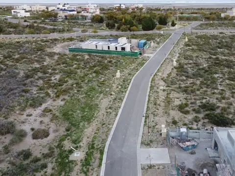Lote en Venta en La Herradura – Entorno Privilegiado y Servicios Premium